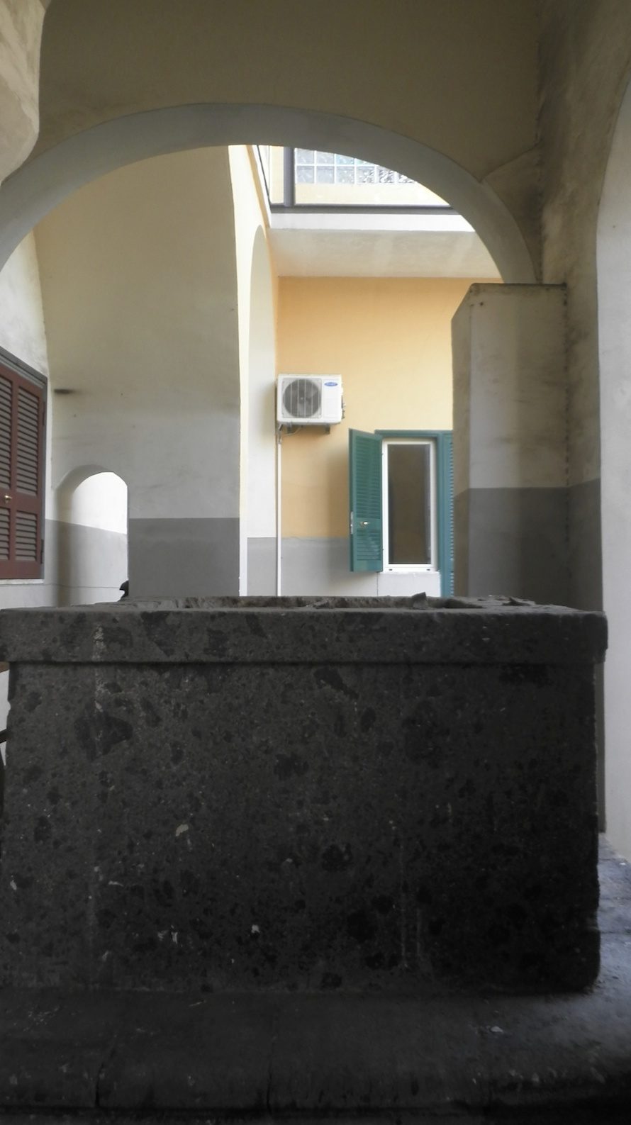 Vincezno Tiberio's well 4.JPG